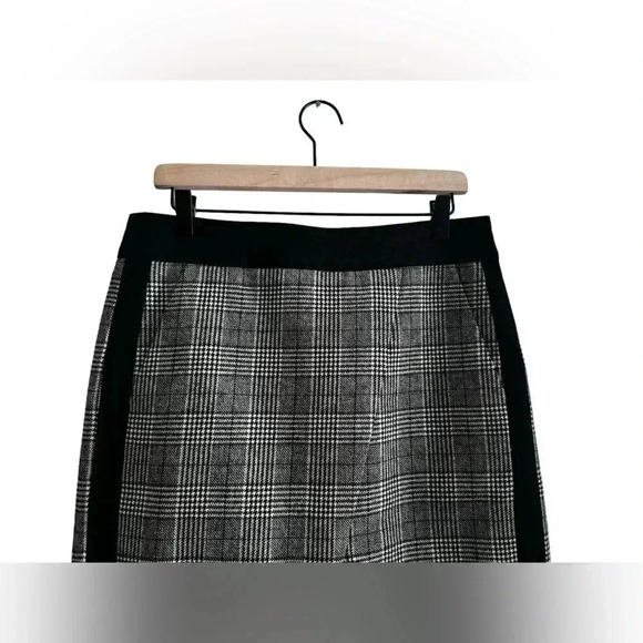 J.CREW Women’s Plaid Wool A-Line Skirt with Front Slit, Size 10 - Picture 8 of 11